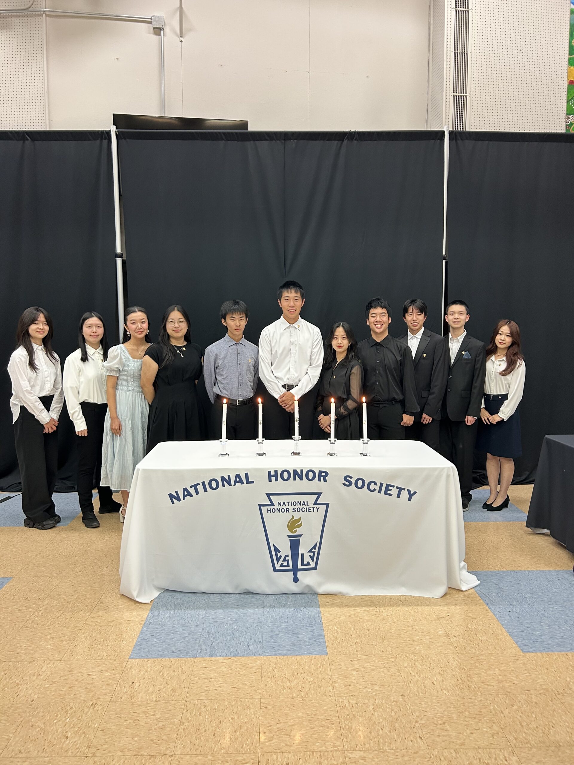 Featured Image for National Junior Honor Society and National Honor Society at BASIS Independent Bellevue